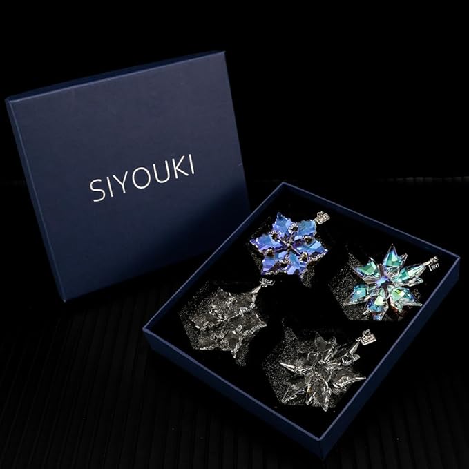 2024 Crystal Christmas Ornaments 4pcs/Set Colorful and Clear Snowflake Christmas Ornament Car Hanging Ornaments (2024 4pcs)