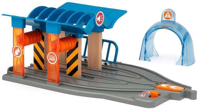 BRIO 33975 Smart Tech Sound Train Service Station
