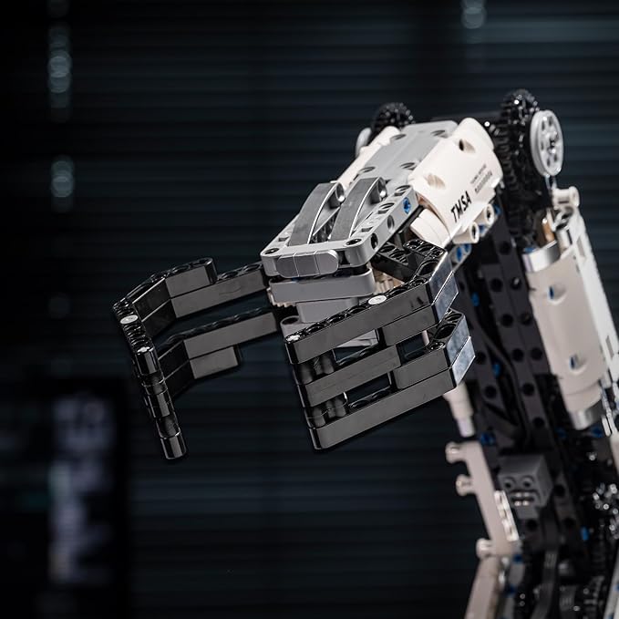 Mechanical Technical Arm Building Blocks Set,Toy Set with Remote Control and 8-Way Control,STEM Educational Toys,Set for Boys and Girls 8-14,Technic Robotic Arm Set for Adult(784Pcs)