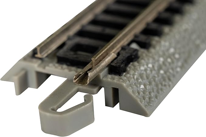 Bachmann Figure 8 E-Z Track Pack - N Scale Train, 44878