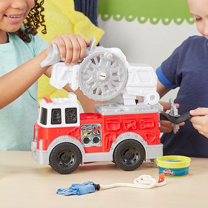 Play-Doh Wheels Fire Truck Toy Vehicle Set, 5 Cans, Preschool Toys for 3 Year Old Boys & Girls & Up, Imagination Toys (Amazon Exclusive)