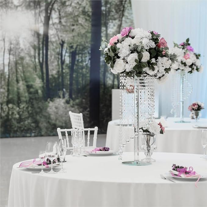 12 Pack Christmas Round Tablecloths, 84 Inch Disposable Plastic Table Covers for Xmas Party Decoration, Red White Green Waterproof Circle Table Cloth Bulk for New Year Wedding Family Gathering Banquet