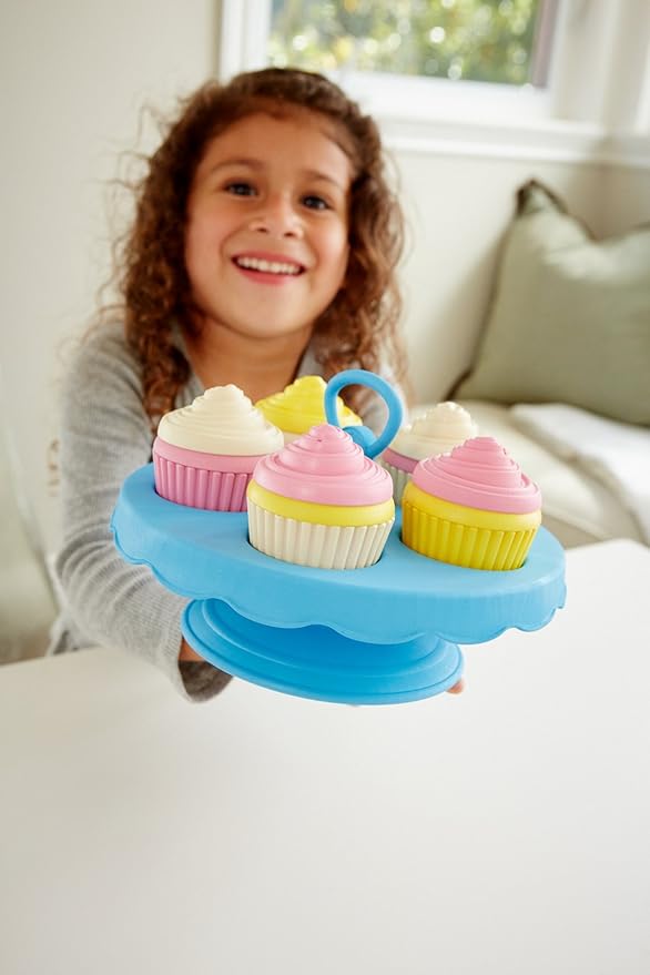 Green Toys Cupcake Set - 16 Piece Pretend Play, Motor Skills, Language & Communication Kids Role Play Toy. No BPA, phthalates, PVC. Dishwasher Safe, Recycled Plastic, Made in USA.