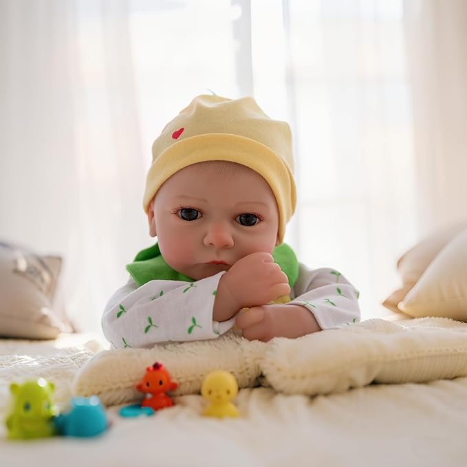 Lifelike Reborn Baby Dolls - 18 Inch Realistic Baby Girl Doll with Vinyl Full Body Newborn Baby Doll for Kids Age 3+