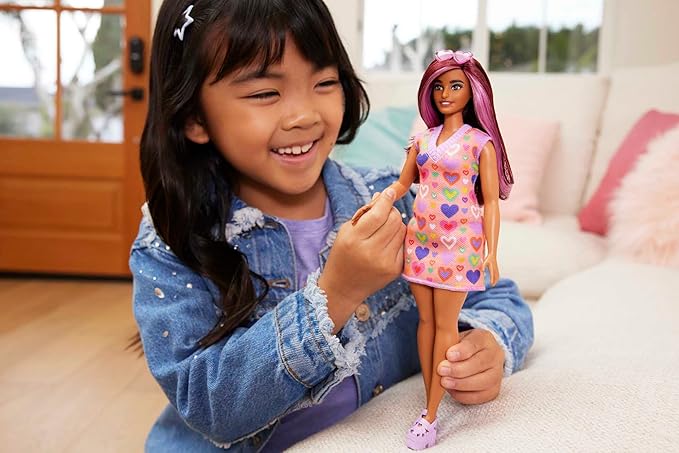Barbie Fashionistas Doll #207 with Pink Hair Streaks Wearing Removable Heart-Print Sweater Dress, Sunglasses & Platform Shoes