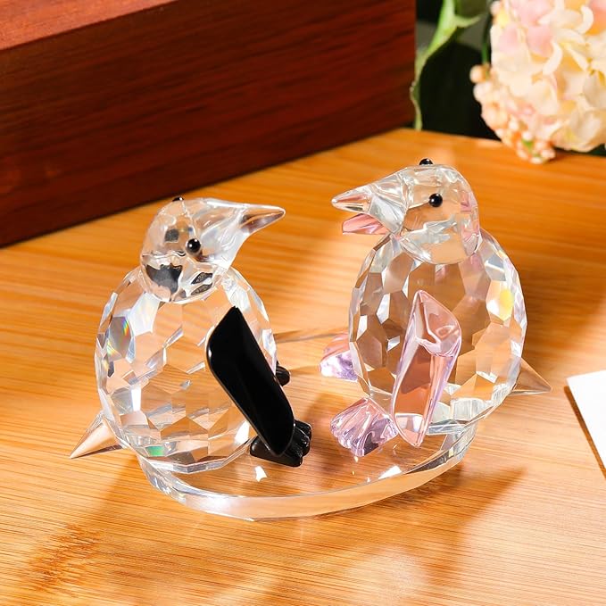 Movdyka Crystal Penguin Figurines Decor Gifts for Women Men Cute Penguin Statues Collectibles Animal Blown Glass Sculpture Home Table Decoration