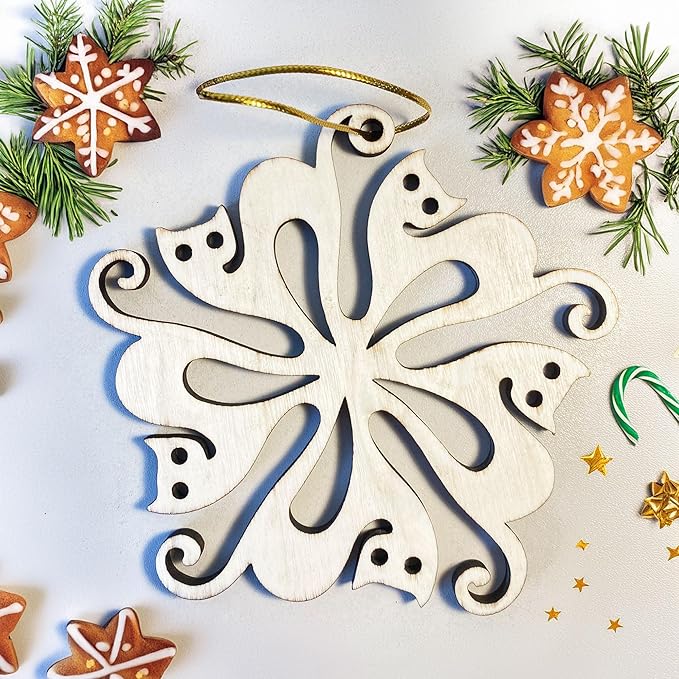 2024 Cats Snowflake Wooden Ornament - Whimsical Christmas Tree Decoration - Perfect Christmas Ideas for Cat Lovers