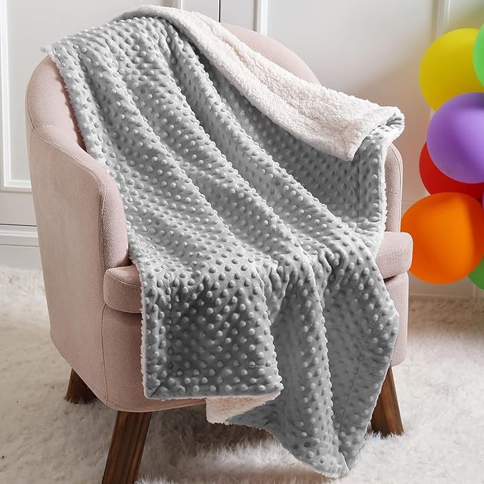 CREVENT Baby Welcome Gift Set Storage Basket with Two Blankets+ A Security Blanket + A Taggie + A Gift Bag with Ribbon (Grey)