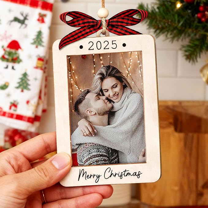 2025 Christmas Ornament Picture Frame - Couple Photo Frame Ornaments - Picture Frame Ornament For Tree - Merry Christmas Ornaments With Picture Insert - Christmas Gift For Newlywed, Engagement