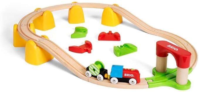 BRIO World 33710 - My First Railway Battery Operated Train Set | 25 Piece Wood Train Set for Toddlers | Inclusive of Accessories and Wooden Tracks | Certified by Forest Stewardship Council