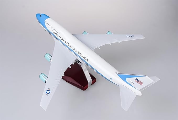 Model Plane Air Force One Resin Exquisite B 747 Airplane Model 1/150 Scale Metal Plane Model for Gift Collectible