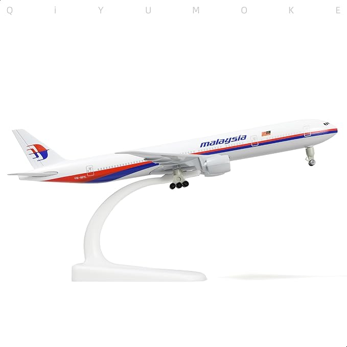 1/300 Boeing 777 Malaysia Diecast Metal Airplane Model with Stand -777 Airplane Model for Adult with Stand (8.3 inches Long) Aviation Enthusiasts Gifts, Desktop Display Decorations