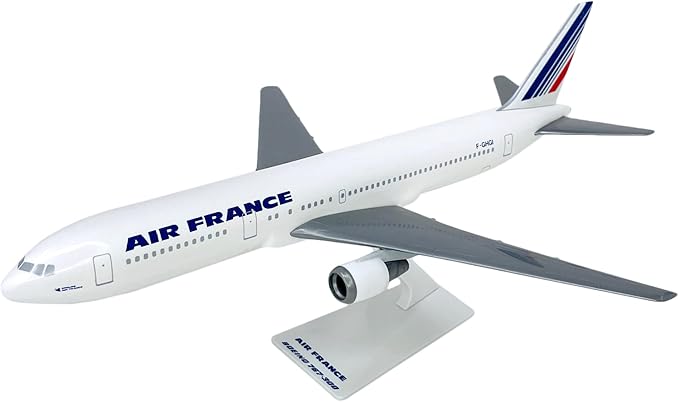 Flight Miniatures Air France (77-Cur) 767-300 1:200 Scale - Plastic Snap-Fit Model Airplane - Collectible Replica of Air France Airlines Aircraft - Part# ABO-76730H-030