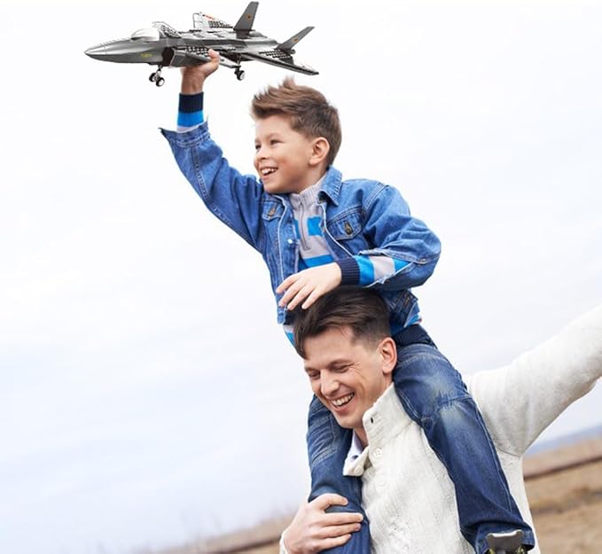 J-20 Heavy Stealth Fighter Military Fighter Air Force Building Block Set,WW2 Military Airplanes Model,Aircraft Plane Brick Building Set Toy Gifts for Kids and Adults,290PCS