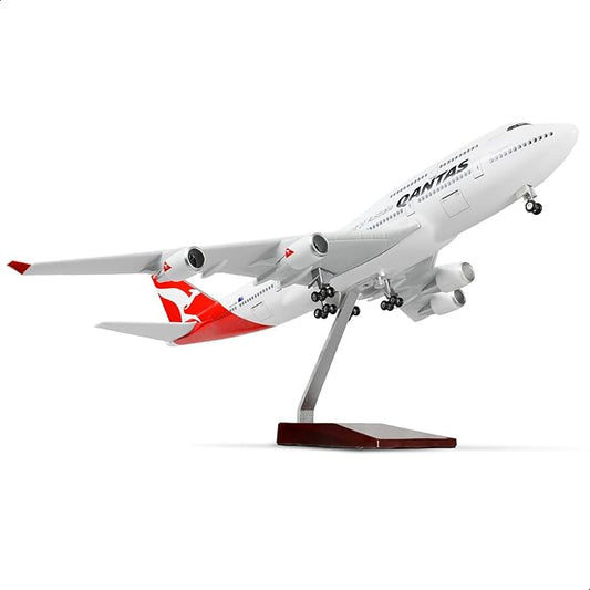1/160 747 Airplane Model for Qantas 18-inch Pre-Built Airplane Models for Boeing 747 with Planes Display Stand Diecast Airplanes Model Kit for Adults Aviation Plane Gifts Aircraft Collection