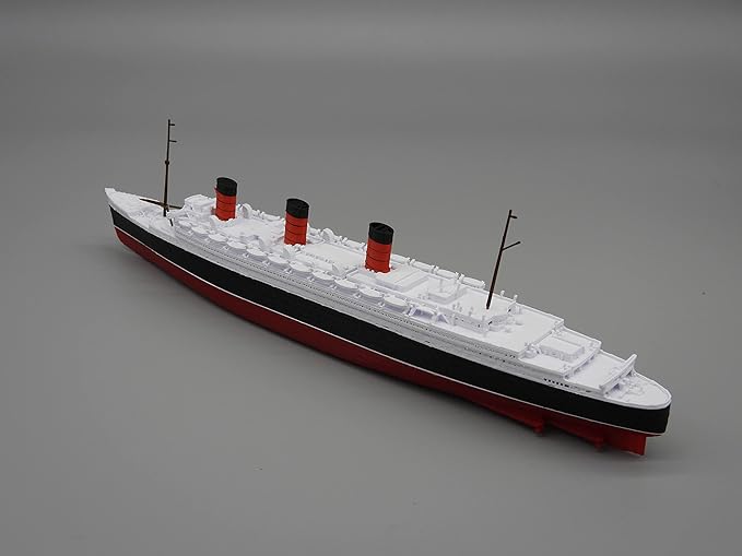 12" Prebuilt Display Model Ship (RMS Queen Mary 1ft Model)