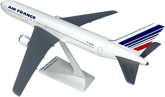 Flight Miniatures Air France (77-Cur) 767-300 1:200 Scale - Plastic Snap-Fit Model Airplane - Collectible Replica of Air France Airlines Aircraft - Part# ABO-76730H-030
