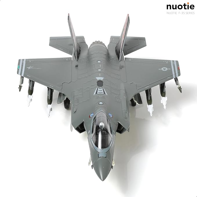1/72 F-35A Lighting II Fighter Aircraft Model Fighter U.S. Airforce AF-01 Die-cast Aircraft Model with Display Stand Squadron F35A Beast Mode (AF-01) Model Collection Gift for Adults
