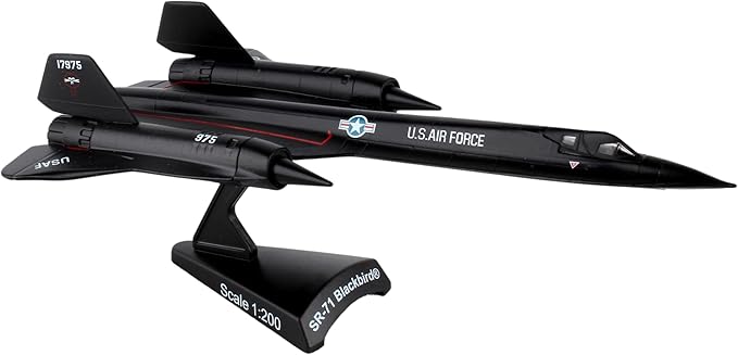 SR-71 Blackbird Die-Cast Metal Model – 1:200 Scale Strategic Reconnaissance Aircraft Replica with Display Stand, Highly Detailed, 6.2” Length x 3.2” Wingspan, Adult Collectible Ages 14+
