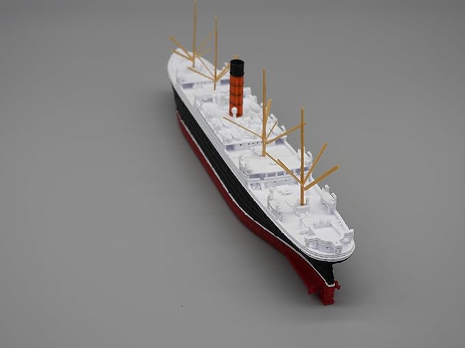 12" Prebuilt Display Model Ship (RMS Carpathia 11" length Model)