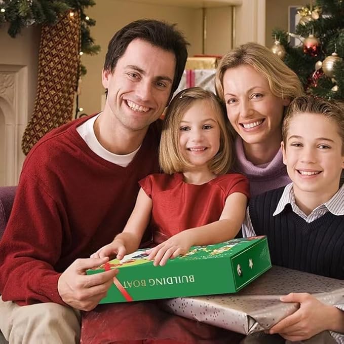 Christmas Nutcracker Building Kits, Xmas Nutcracker King and Soldier Building Sets,Contain Trumpeter Drummer Violinist and Commander, Compatible for Lego, Collectible Nutcracker Model (697 PCS)