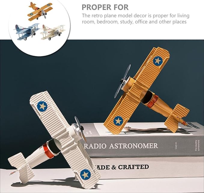 Garneck Retro Airplane Toy - 3pcs Mini Airplane Model Ornament Painted Crafts Iron Desktop Aircraft