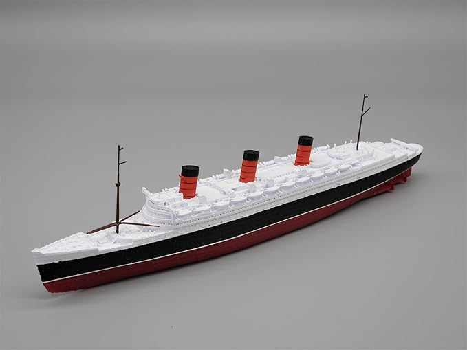12" Prebuilt Display Model Ship (RMS Queen Mary 1ft Model)