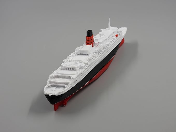 12" Prebuilt Display Model Ship (Queen Elizabeth II 1ft length Model)
