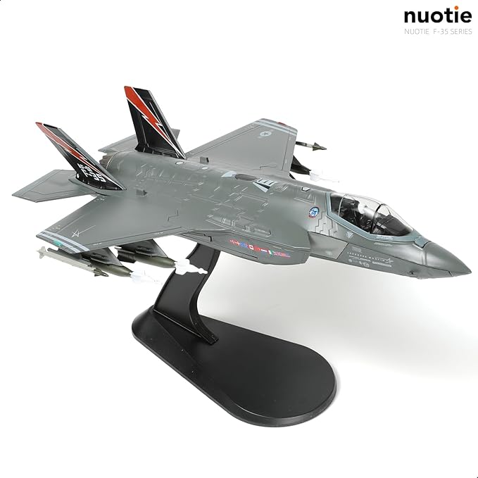 1/72 F-35A Lighting II Fighter Aircraft Model Fighter U.S. Airforce AF-01 Die-cast Aircraft Model with Display Stand Squadron F35A Flight Mode (AF-01) Model Collection Gift for Adults
