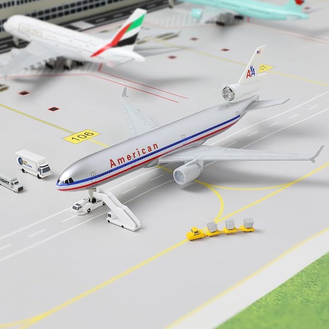 MD-11 American 1/300 Diecast Metal Airplane Model with Stand -Alloy Airplane Model for Adult(N1753) -8.3 inches Aircraft Model for Aviation Enthusiasts Gifts, Display Decorations