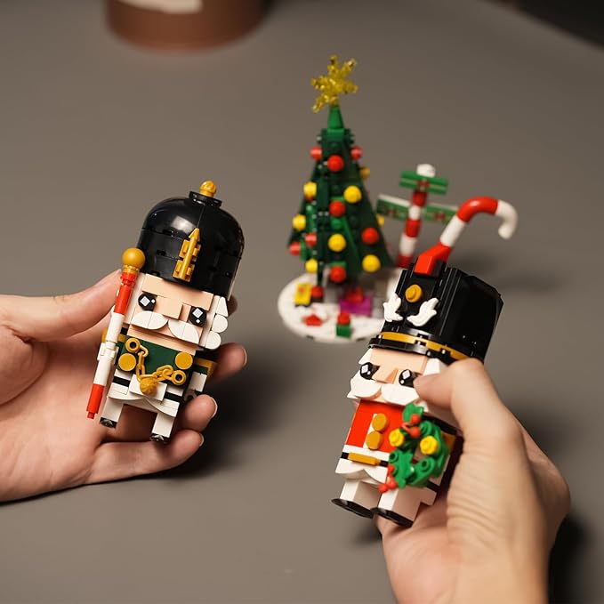 Christmas Nutcracker Building Sets Compatible with Lego for Adults,with Christmas Tree, Wreath, Cane,Christmas Decoration for Home,Xmas Ornament Building Toy Gifts 468 pcs