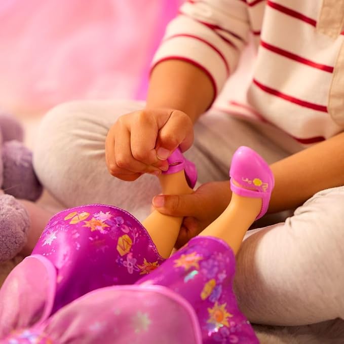 Disney Store Official Rapunzel Once Upon a Story Doll - 16 Inch Disney Princess Toys Featuring Reflective Eyes with 3D Pupil and Iris, Detailed Costume, Hair Comb & Shoes - Comes in Display Box