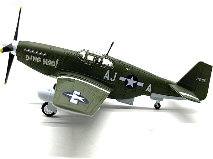 Diecast Airplanes 1/72 Scale Model Aircraft US P51b Mustang Fighter Jet Plane Model Attack Plane Military Airplane Models for Adults