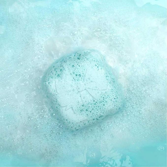 LOL Surprise Deluxe Present with Limited Edition Doll, and Pet, Teal - Adorable Fashion Doll and Colorful Accessories in Giftable Packaging - Birthday Present for Girls Age 4-15 Years