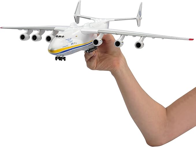 Model Plane Antonov an225 1/200 Scale Resin Airplane Model 17 inch Ukraine Painted Mriya Transporter Display Aircraft Model for Collection