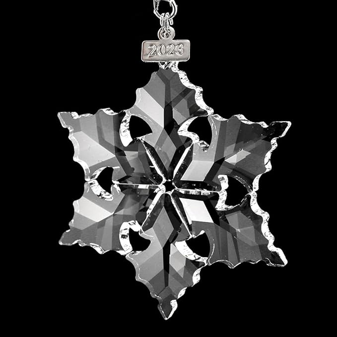 2024 Crystal Christmas Ornaments 4pcs/Set Colorful and Clear Snowflake Christmas Ornament Car Hanging Ornaments (2024 4pcs)