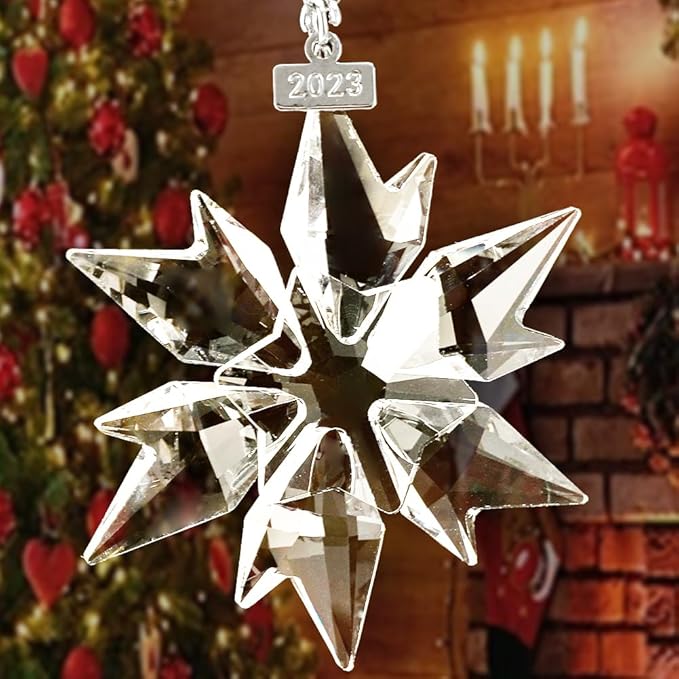 2024 Crystal Christmas Ornaments 4pcs/Set Colorful and Clear Snowflake Christmas Ornament Car Hanging Ornaments (2024 4pcs)