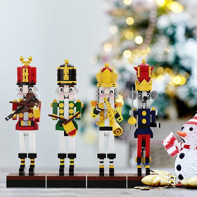 Christmas Nutcracker Building Kit - Xmas King and Soldier Set, a 4-in-1 for Teenagers as Puzzle Toys, Compatible with Lego for Desktop Ornament Model (697 Pcs)