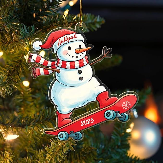 Personalized Skateboarding Snowman Shaped Ornament Gift for Men Women Skateboarder Team Coach, Custom Year Name Skateboard Player Hanging Ornament for Appreciation, Skateboarding Lover Ornaments 2025