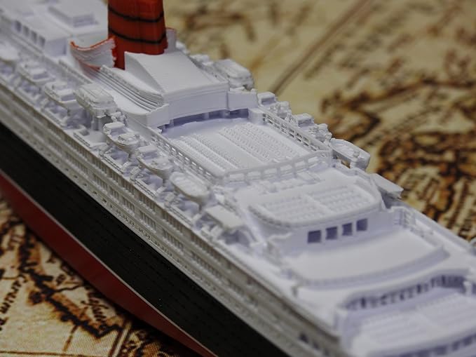 12" Prebuilt Display Model Ship (Queen Elizabeth II 1ft length Model)