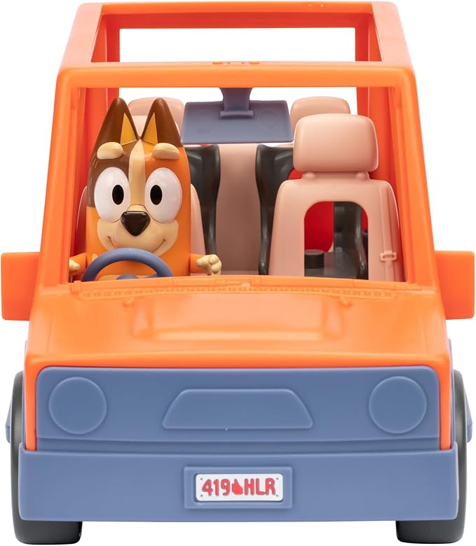 Bluey Heeler Family Road Trip 4WD Vehicle, Includes Articulated Chilli Figure, with Open Roof to Easily Fit 4 Figures Inside, Ideal for All 2.5 Inch Figures (Sold Separately)
