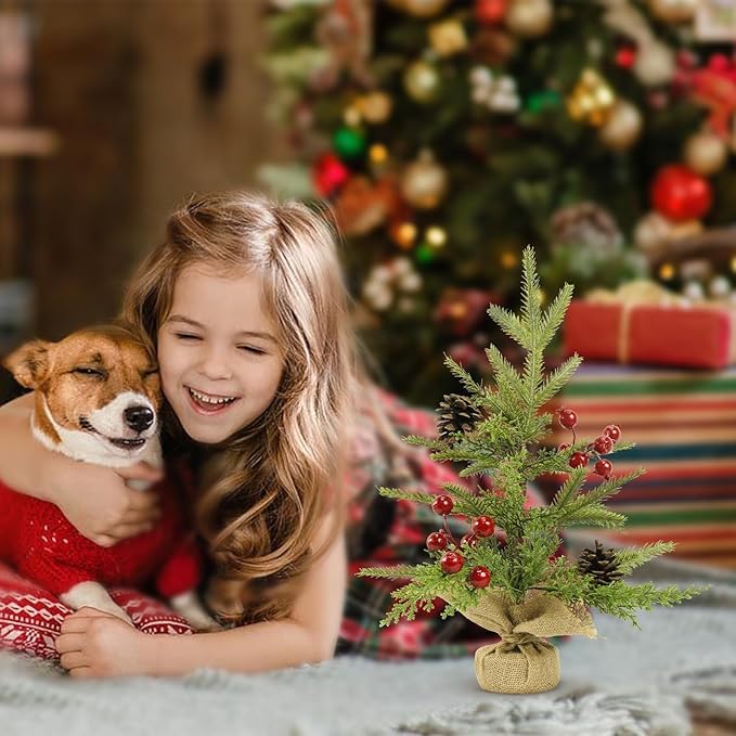 Mini Christmas Tree, 18.5 inch Tabletop Artificial Small Christmas Tree with Red Berries Pinecones Small Xmas Tree for Home, Dining Room, Office, Hotel, Party Desk, Table Top, Mantel