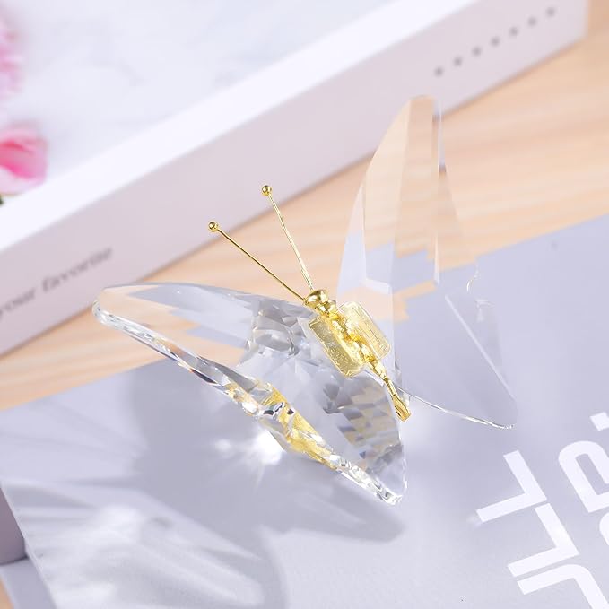 Movdyka Crystal Butterfly Decor Figurines for Mom Women, White Glass Butterfly Craft Desk Office Dcorations Table Centerpieces, Animal Ornaments Paperweight