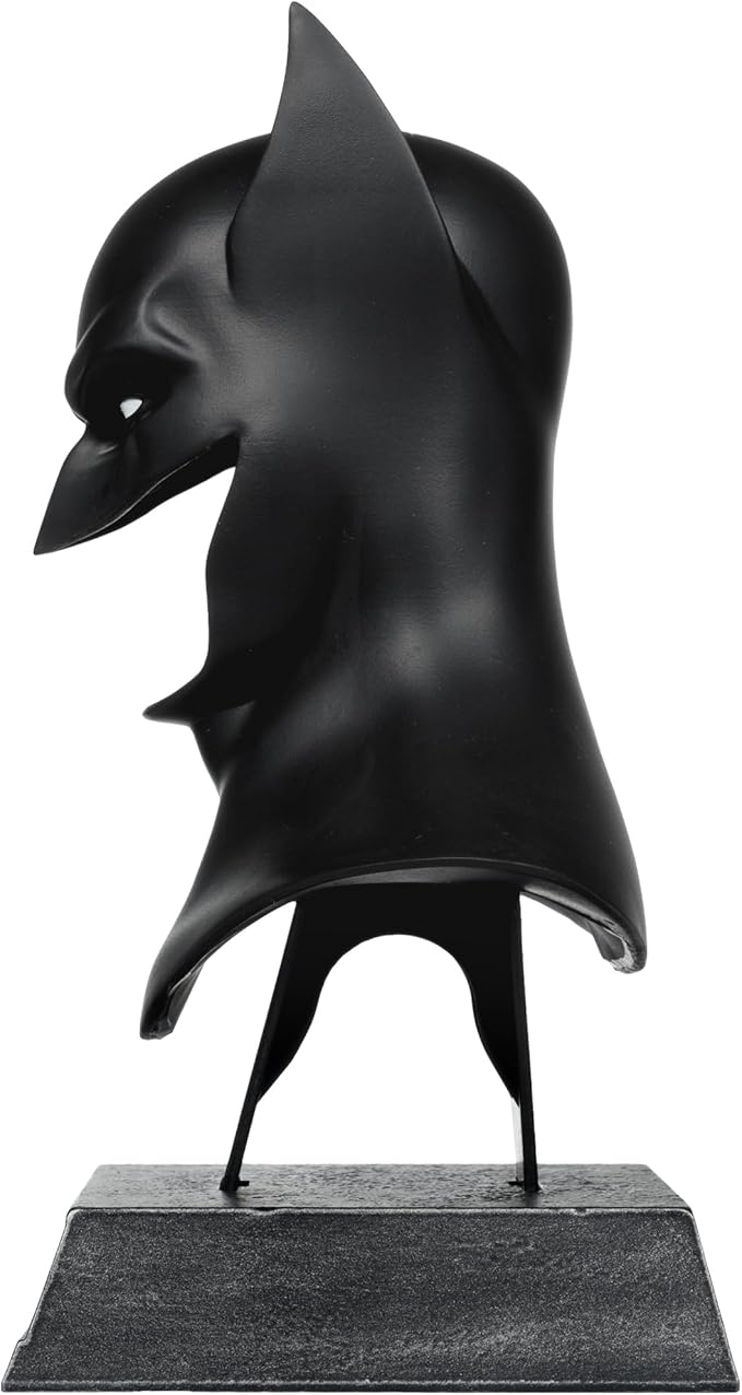 McFarlane Toys - DC Direct Batman Detective Comics #27 (1st Appearance) Cowl Replica 1:3 Scale