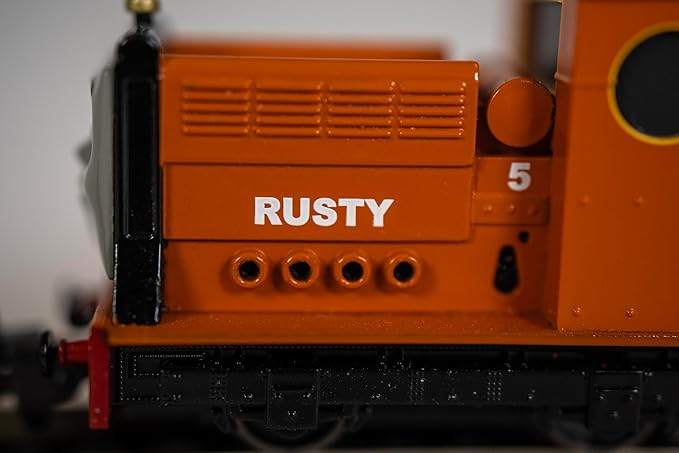 Bachmann Trains Thomas & Friends - Narrow Gauge Rusty (Diecast Construction) - HOn30 Scale - Runs on N Scale Track, Prototypical Orange