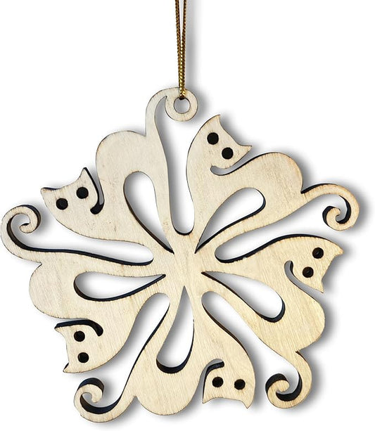 2024 Cats Snowflake Wooden Ornament - Whimsical Christmas Tree Decoration - Perfect Christmas Ideas for Cat Lovers