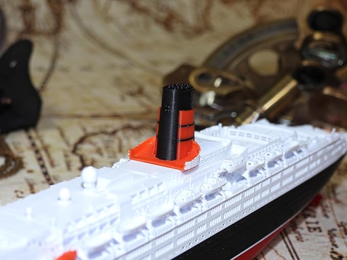12" Prebuilt Display Model Ship (Queen Elizabeth II 1ft length Model)