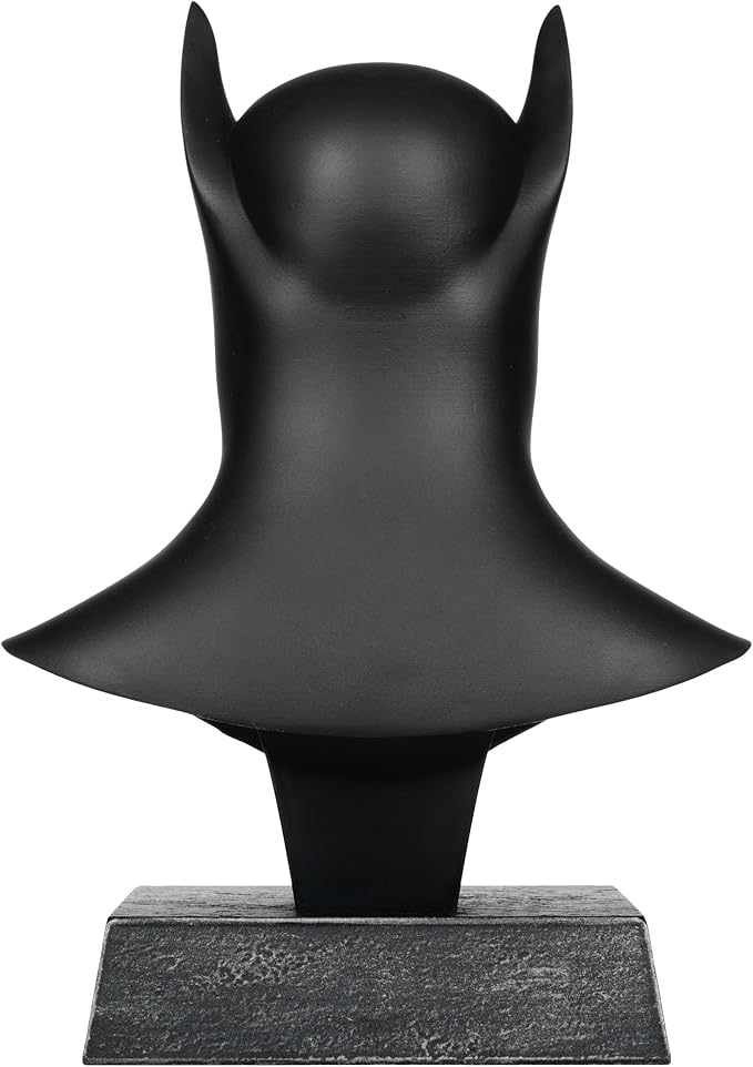 McFarlane Toys - DC Direct Batman Detective Comics #27 (1st Appearance) Cowl Replica 1:3 Scale