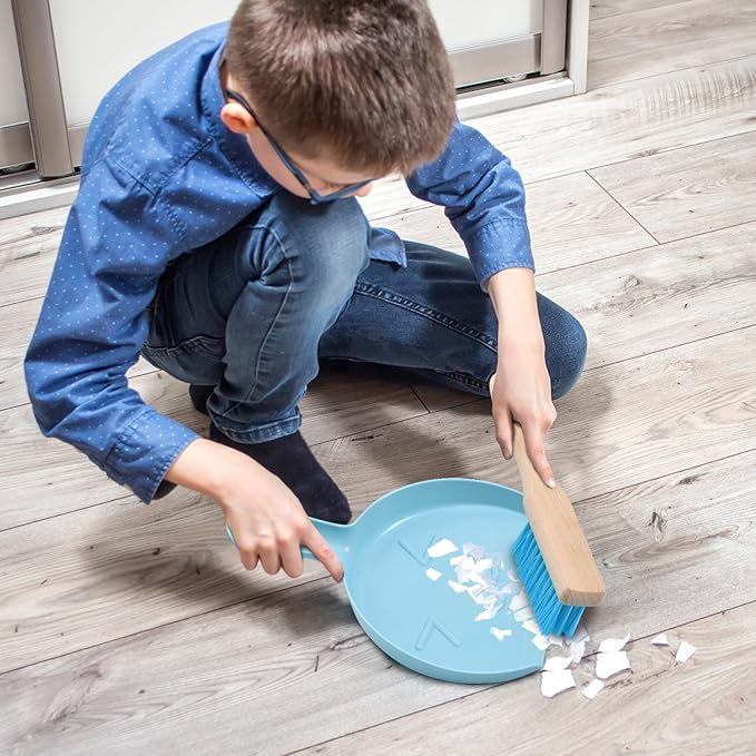 WHOHOLL Wooden Toddler Cleaning Set, Blue Toys Montessori Toys for 3+ Years Old Boy, Housekeeping Play Set Includes Broom Mop Duster Dustpan Sponge and Organizing Stand, STEM Skill Developmental Gift