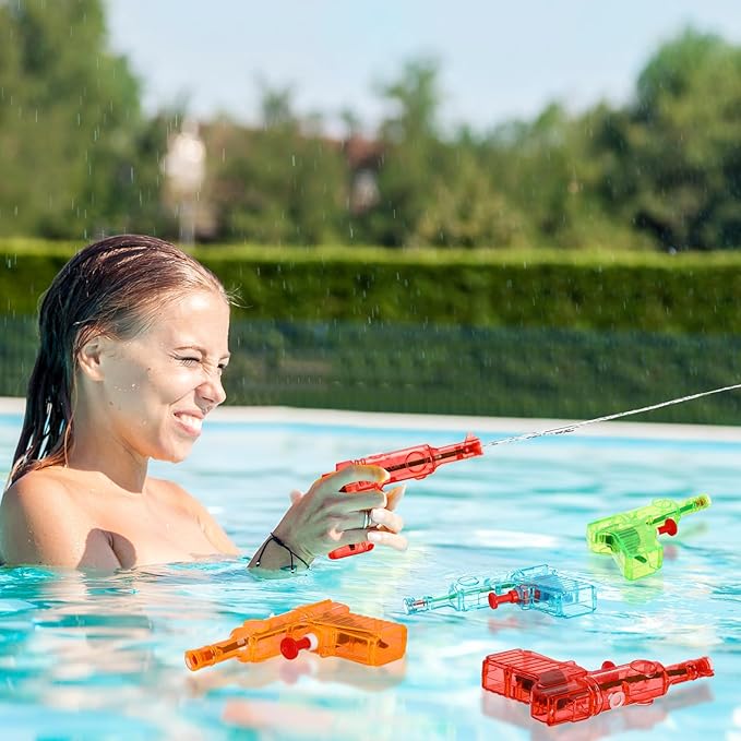 Leyndo 50 Pack Water Gun for Kids Mini Water Gun Bulk Small Colorful Blaster Plastic Squirt Pistol for Boys Girls Outdoor Beach Game Summer Swimming Pool Party Favors(Bright Color)